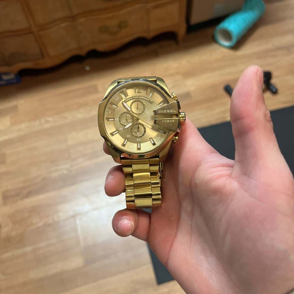 Diesel Mega Chief Chronograph Gold Tone Men's Watch DZ4360